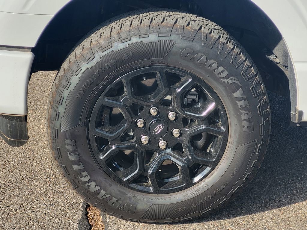 Used 2025 Ford F150 STX AWD/4WD image 9