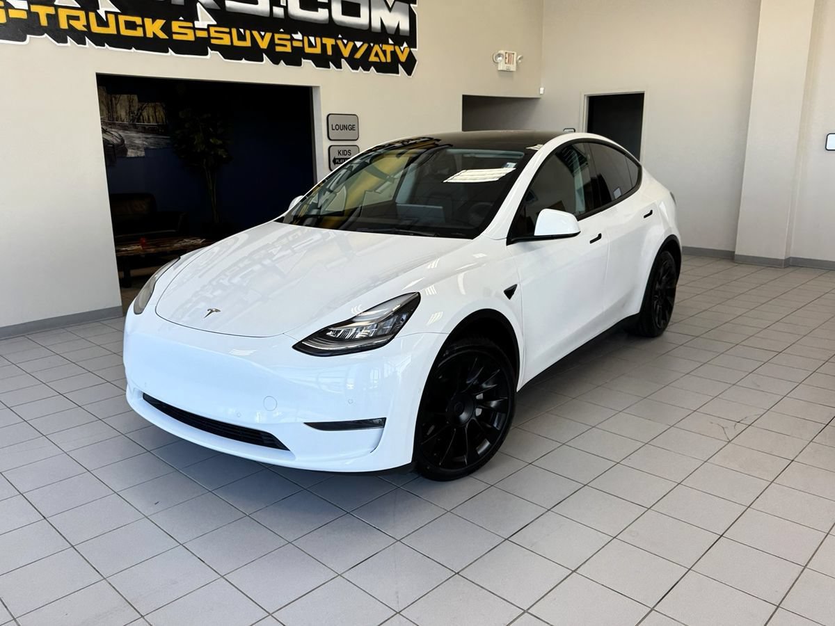 Used 2021 Tesla Model Y Long Range AWD/4WD image 1