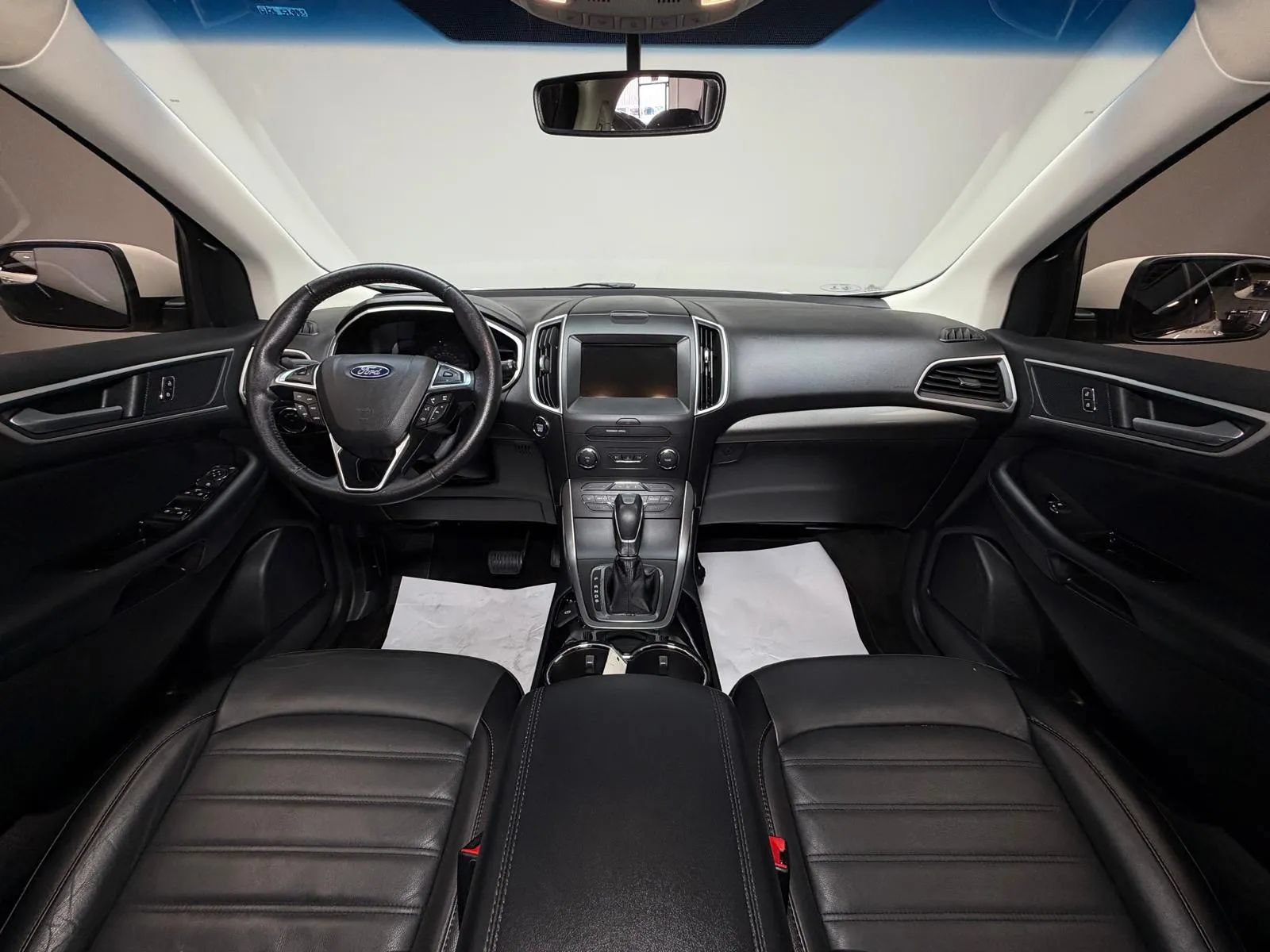 Used 2018 Ford Edge SEL w/ Equipment Group 201A AWD/4WD image 20