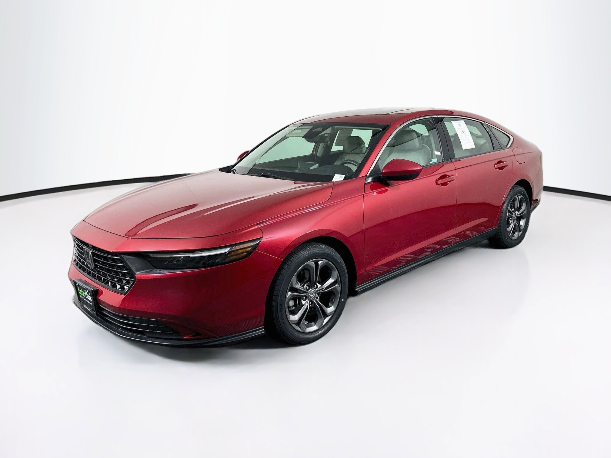 Used 2023 Honda Accord EX image 3