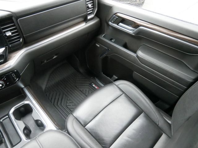 Used 2023 Chevrolet Silverado 1500 RST image 11