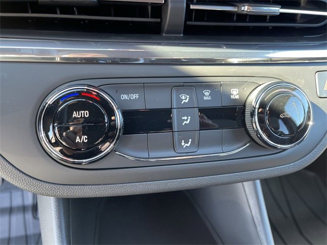 New 2026 Buick Envista Preferred image 18