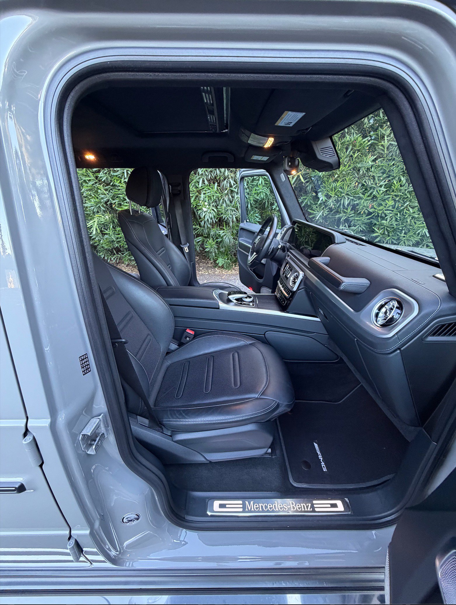 Used 2023 Mercedes-Benz G 550 image 12