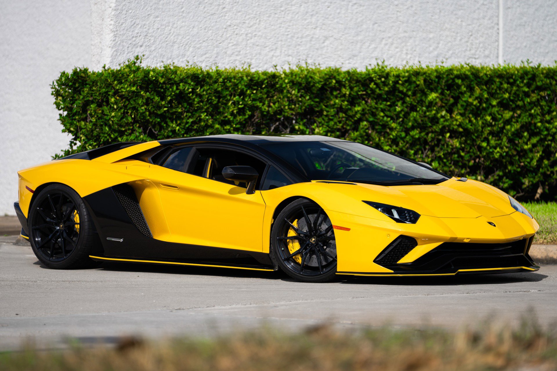 Used 2018 Lamborghini Aventador S