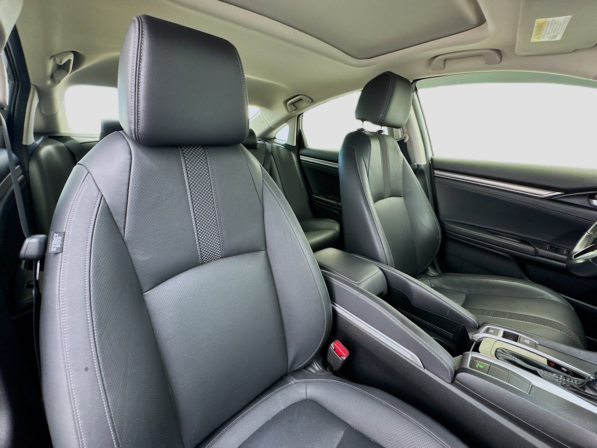 Used 2019 Honda Civic Touring image 20