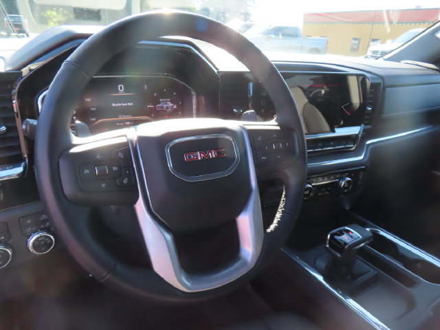 Certified 2024 GMC Sierra 1500 SLT w/ SLT Premium Plus Package AWD/4WD image 17