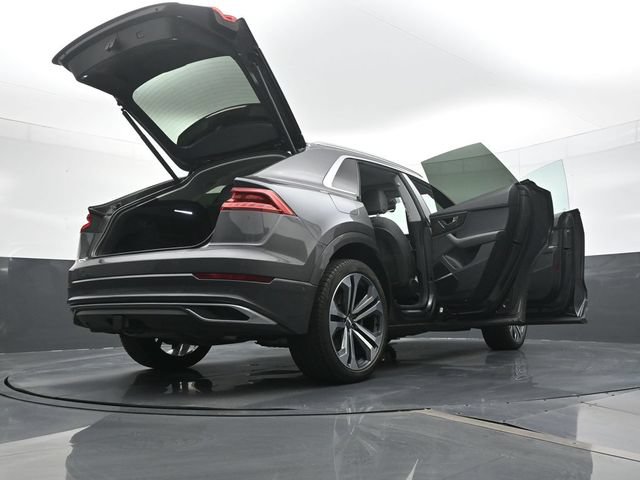 Used 2019 Audi Q8 Premium Plus w/ Premium Plus AWD/4WD image 26
