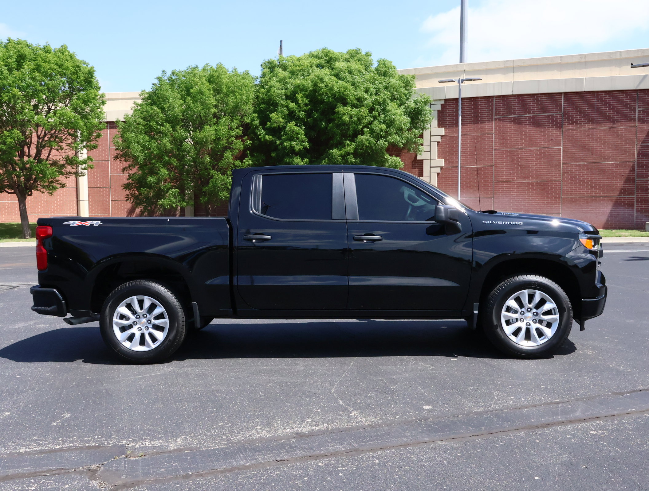 New 2026 Chevrolet Silverado 1500 Custom AWD/4WD image 29