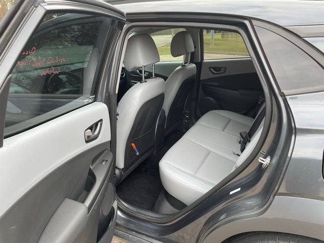 Used 2021 Hyundai Kona Ultimate image 12