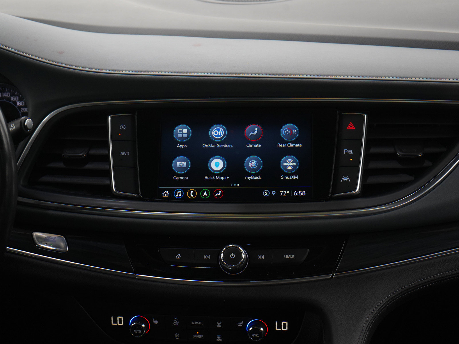 Used 2023 Buick Enclave Essence w/ Experience Buick Package AWD/4WD image 16