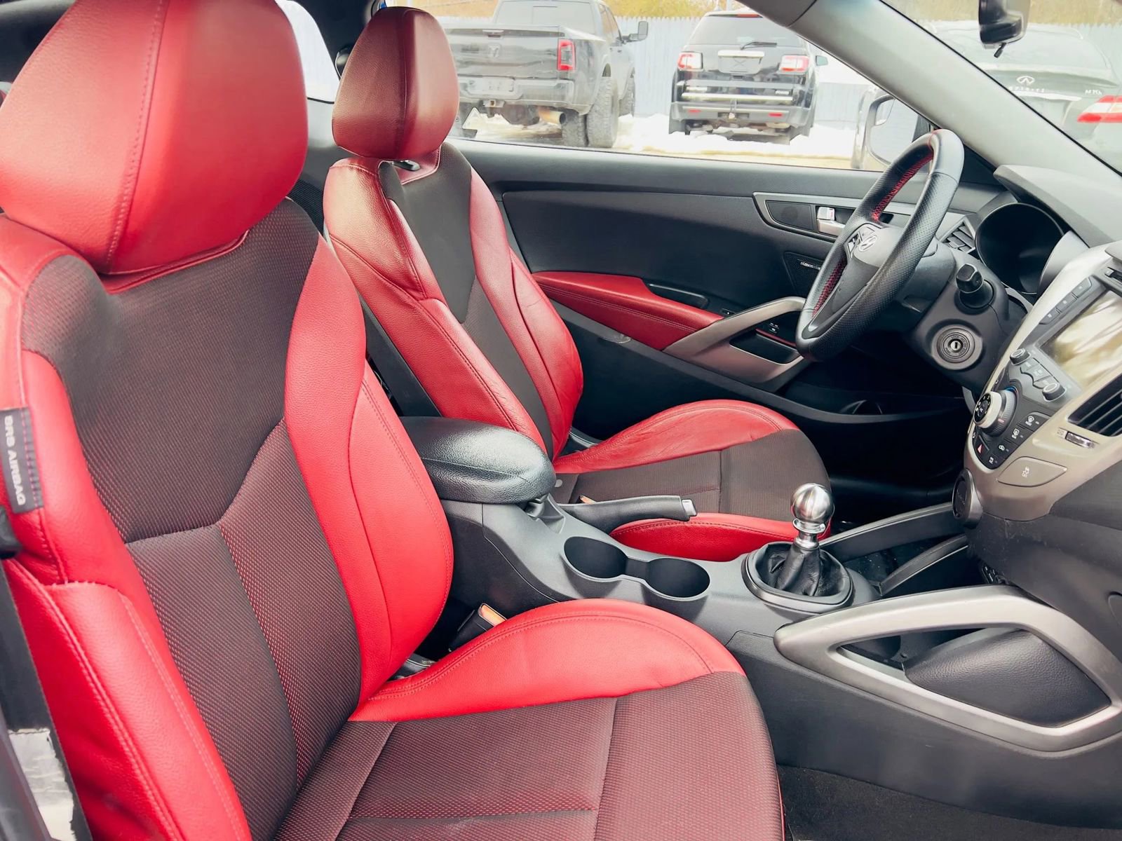 Used 2014 Hyundai Veloster Turbo R-Spec image 13