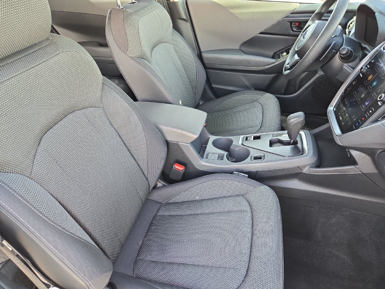Used 2024 Subaru Crosstrek 2.0i Premium w/ Crosstrek Mirror Package AWD/4WD image 11