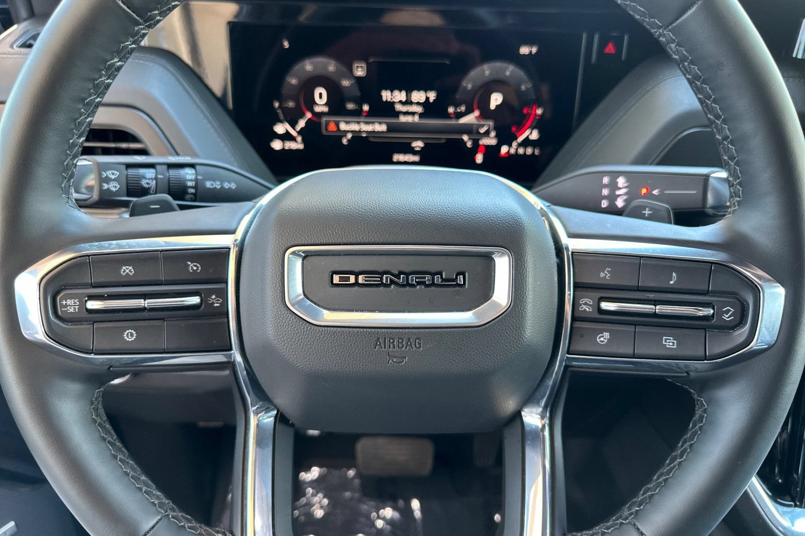 Certified 2025 GMC Yukon Denali RWD image 25