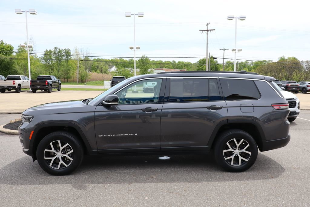 Used 2024 Jeep Grand Cherokee L Limited AWD/4WD image 26