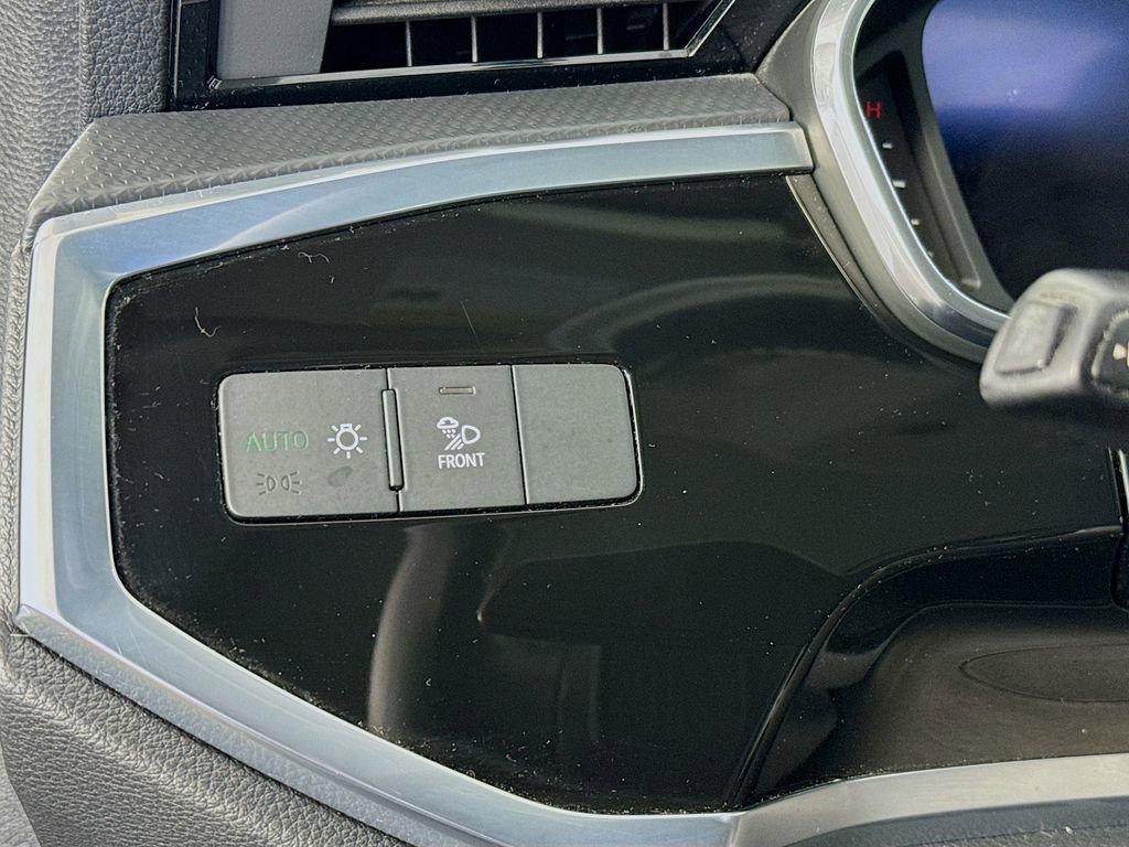 Used 2021 Audi Q3 2.0T Premium Plus w/ Premium Plus Package image 10