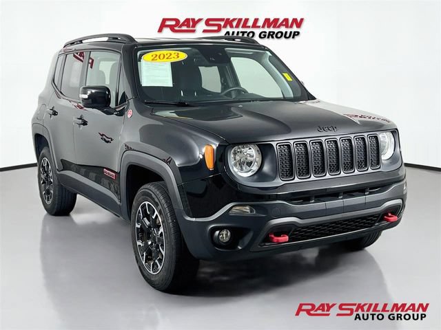Used 2023 Jeep Renegade Trailhawk AWD/4WD image 1