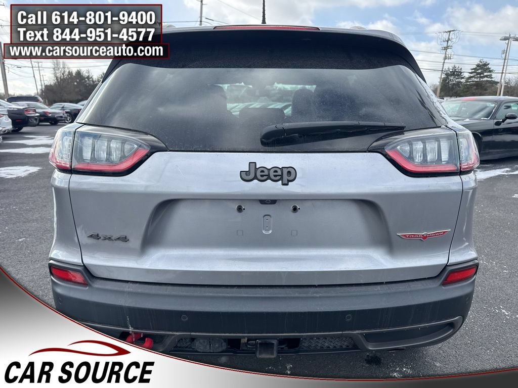 Used 2019 Jeep Cherokee Trailhawk AWD/4WD image 6
