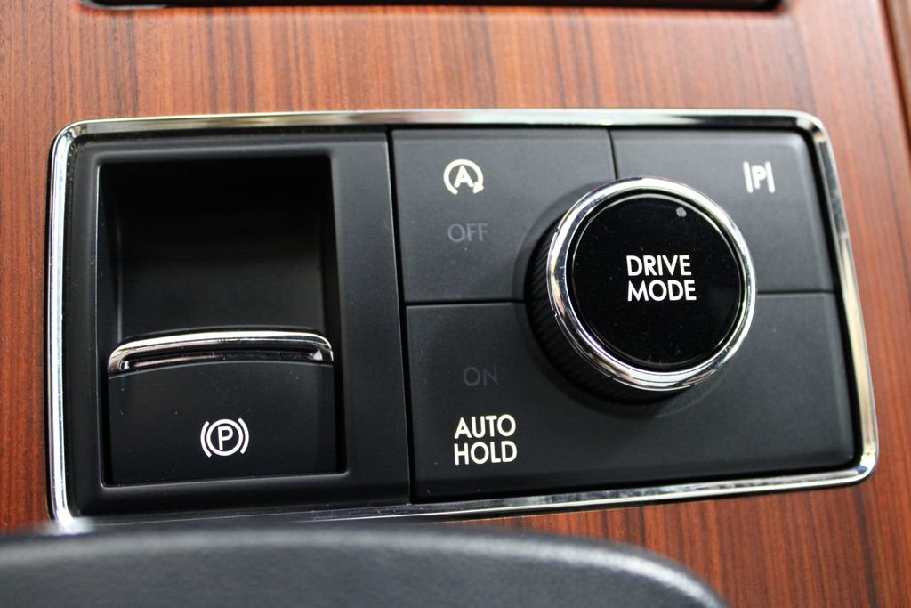 Used 2024 Lincoln Navigator L Reserve AWD/4WD image 53