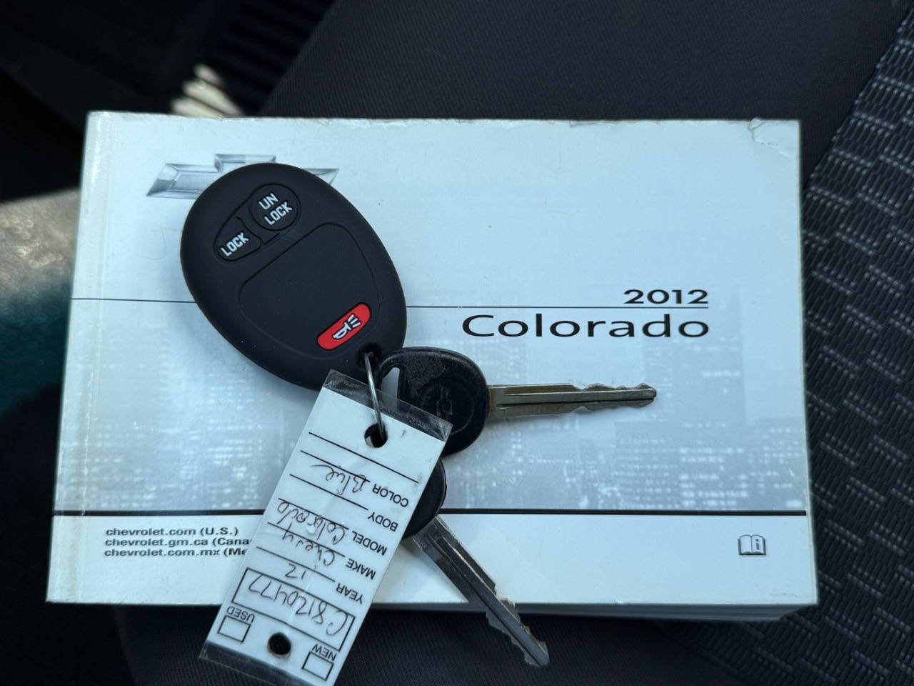 Used 2012 Chevrolet Colorado LT AWD/4WD image 21