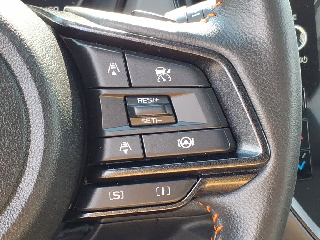Certified 2024 Subaru Crosstrek 2.5i Limited w/ Crosstrek Mirror Package AWD/4WD image 10