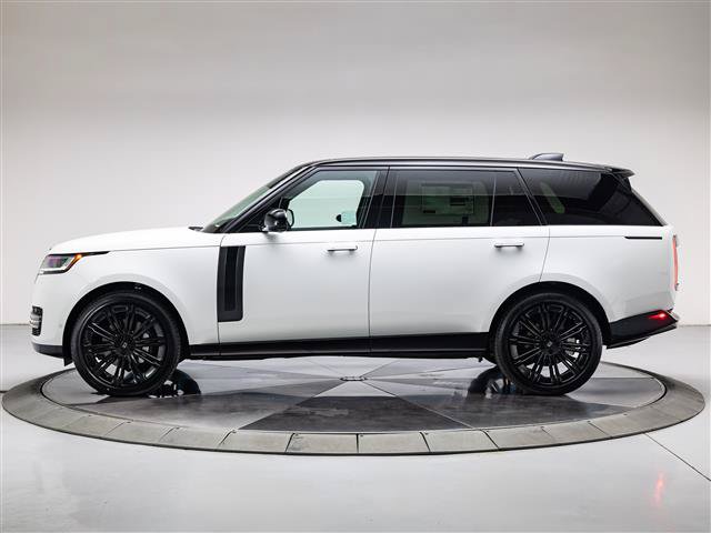 New 2027 Land Rover Range Rover Long Wheelbase SE AWD/4WD image 2