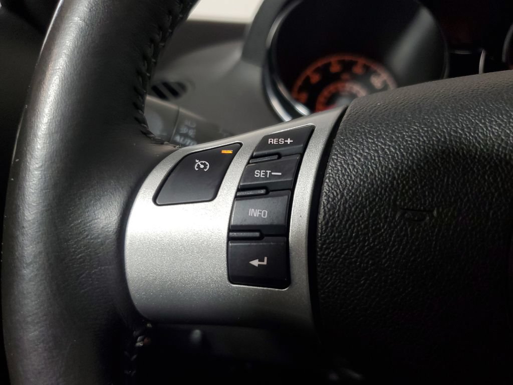 Used 2009 Saturn Sky w/ Premium Trim Package RWD image 14