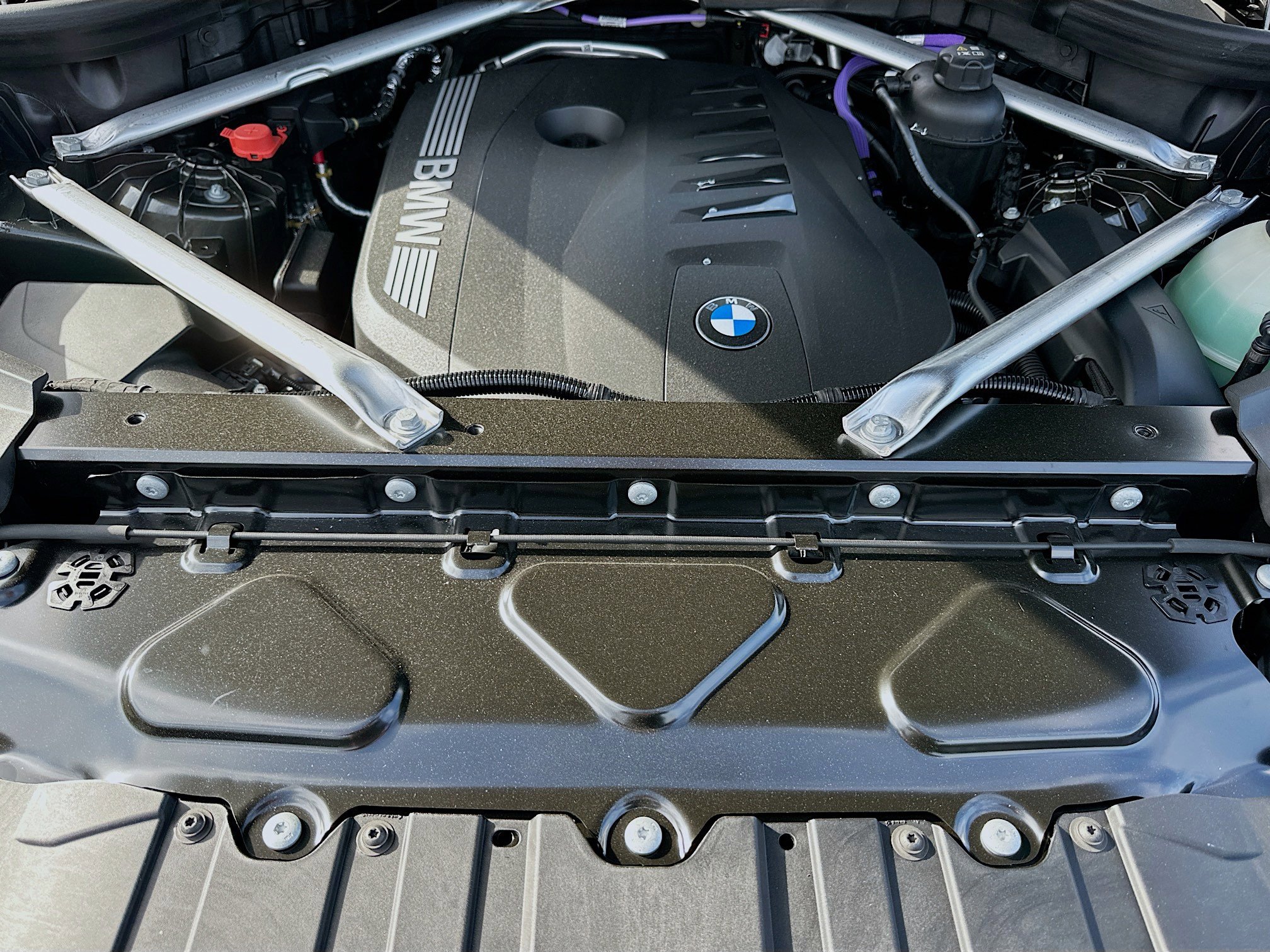 New 2026 BMW X5 sDrive40i w/ M Sport Package image 25