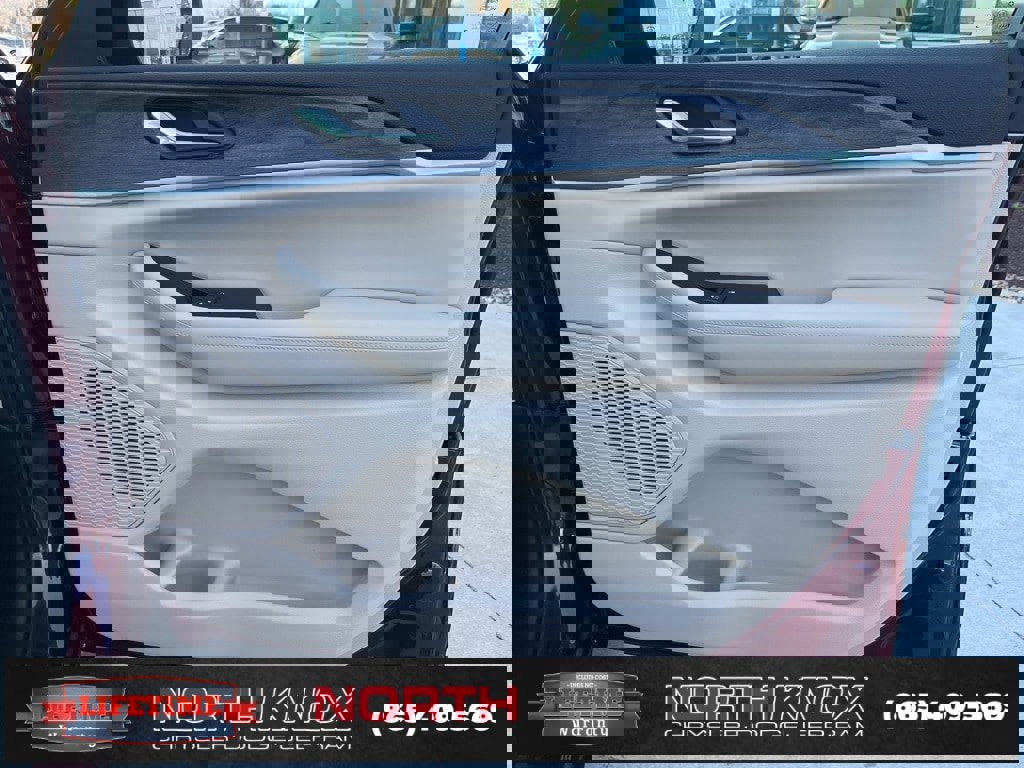 New 2025 Jeep Grand Cherokee L Limited image 30