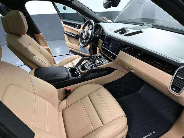 Used 2022 Porsche Cayenne E-Hybrid Coupe AWD/4WD image 46
