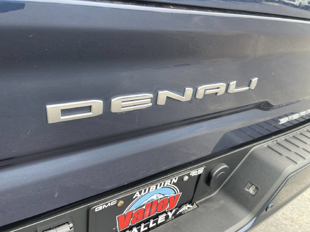 Used 2022 GMC Sierra 2500 Denali AWD/4WD image 32