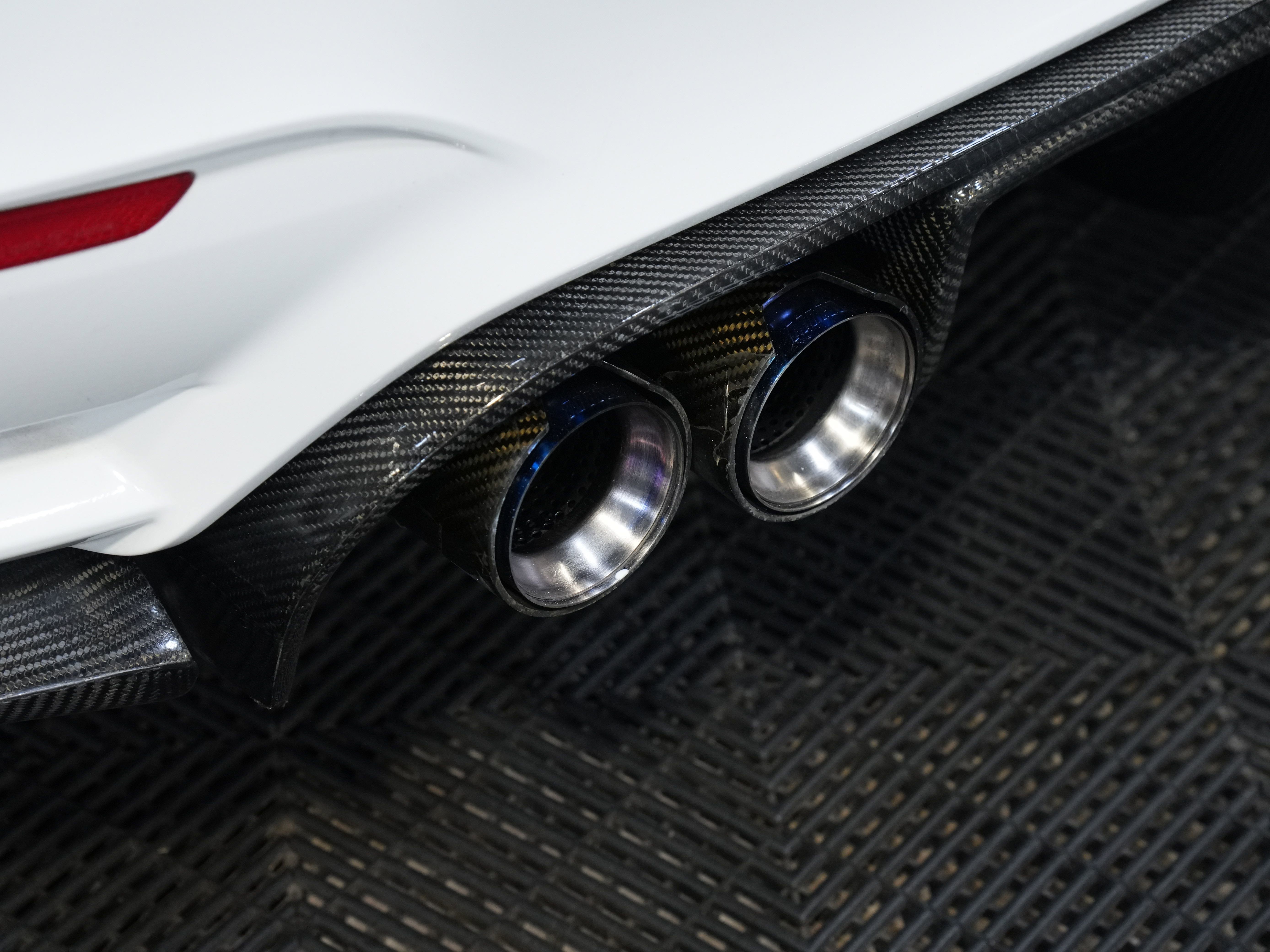 Used 2017 BMW M3 image 18