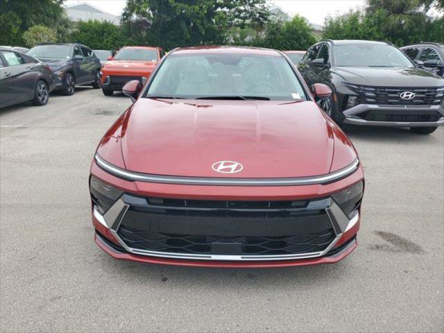New 2025 Hyundai Sonata SEL image 2