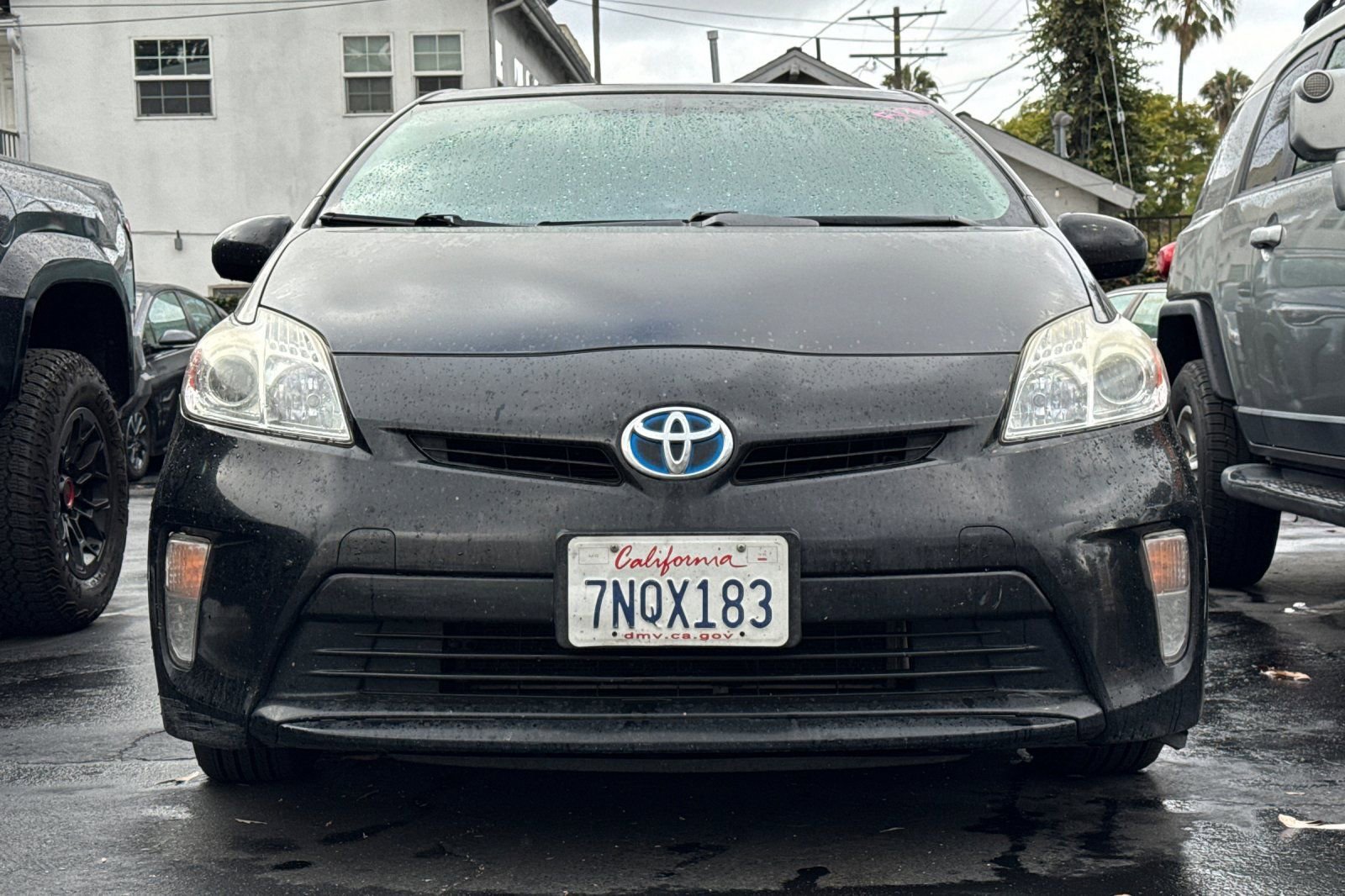Used 2015 Toyota Prius Four w/ Deluxe Solar Roof Package FWD image 3