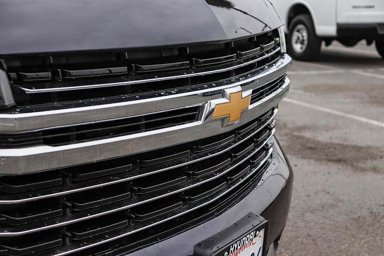 Used 2023 Chevrolet Tahoe LT image 4