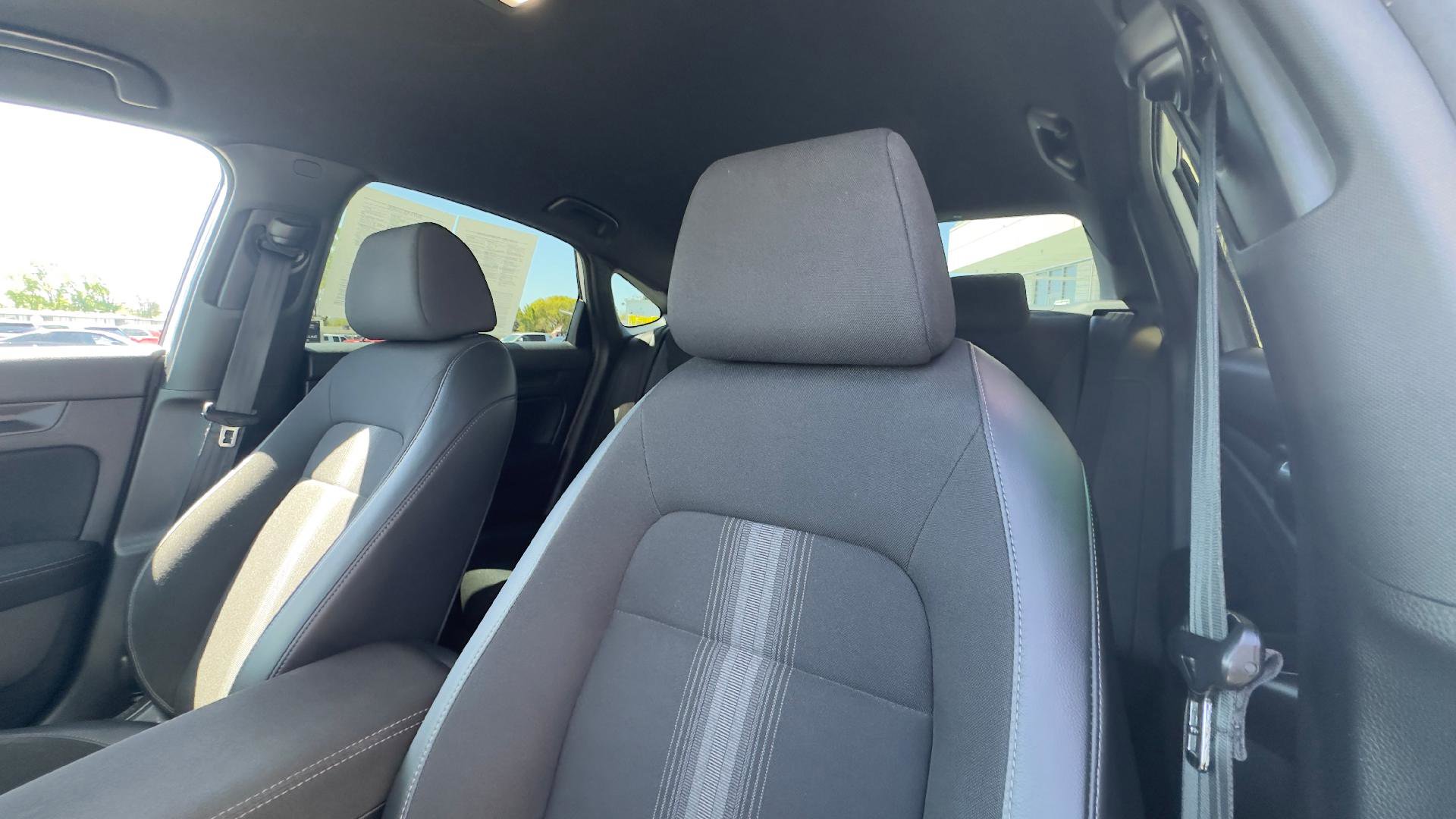Used 2022 Honda Civic Sport image 13