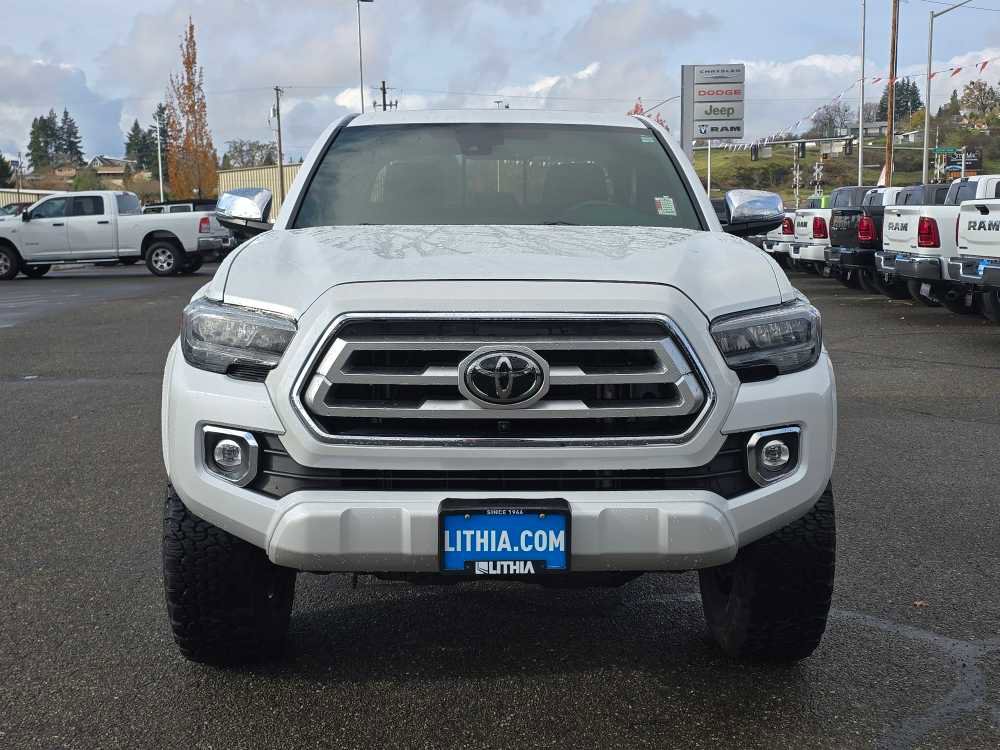 Used 2021 Toyota Tacoma Limited image 8