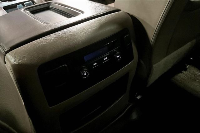 Used 2019 Chevrolet Suburban LT AWD/4WD image 10