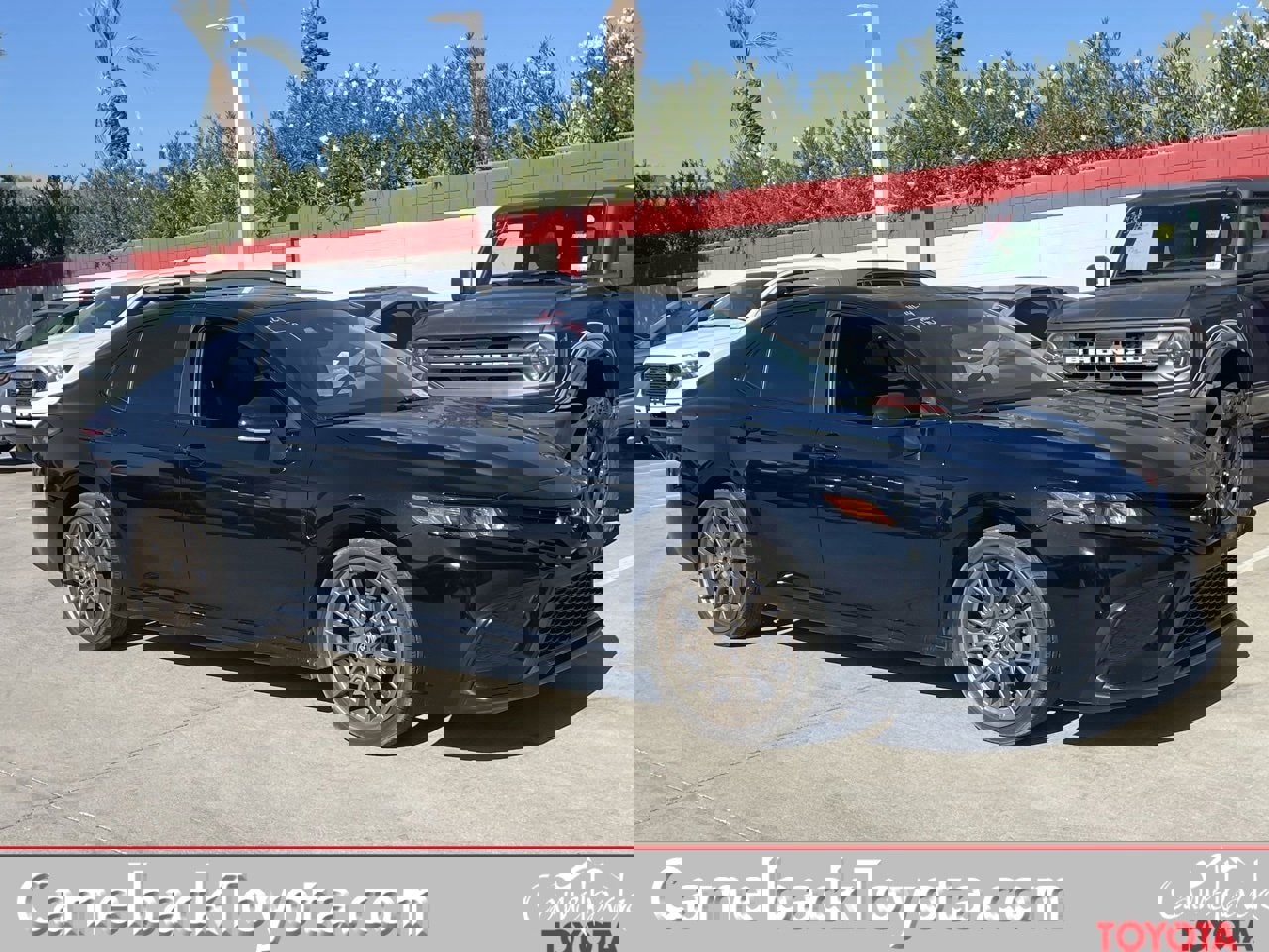 Used 2024 Toyota Camry SE