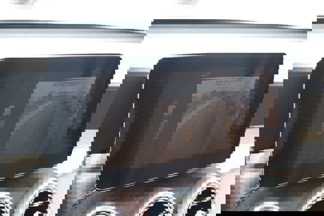 Used 2021 Mercedes-Benz GLC 300 GLC 300 image 33