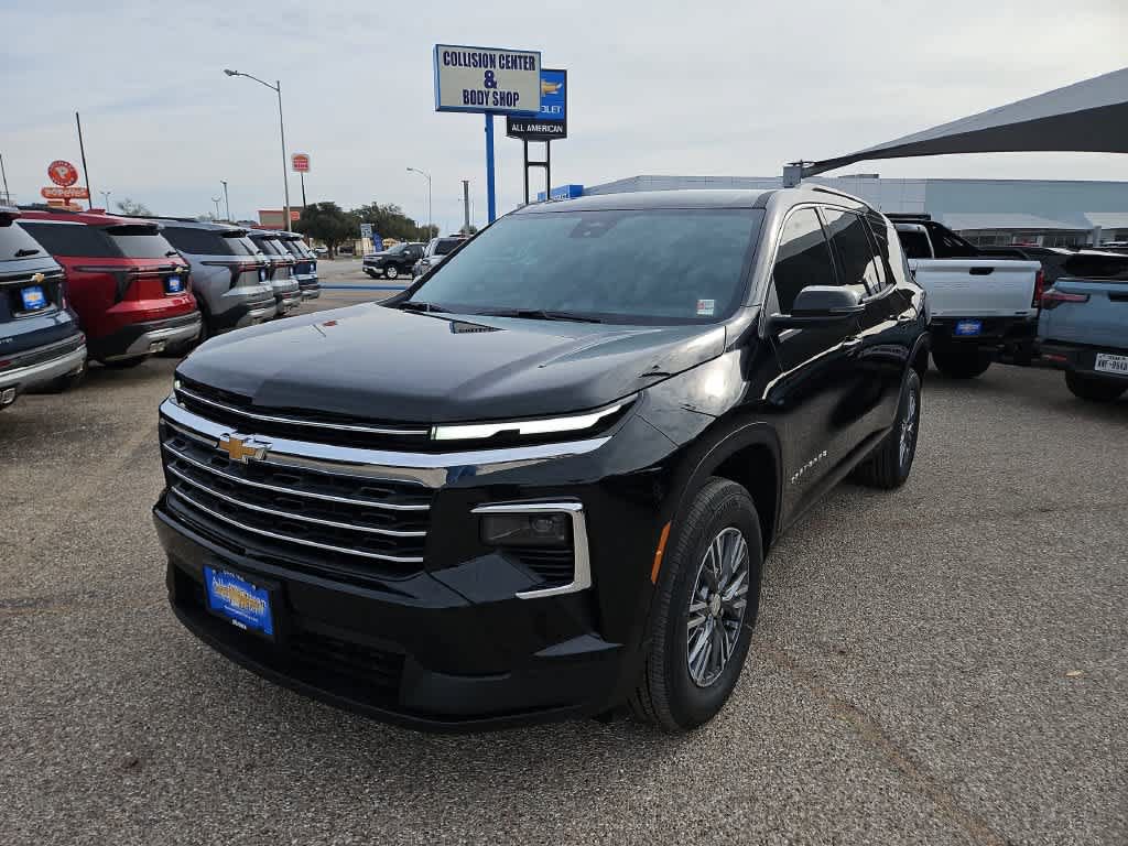 Used 2026 Chevrolet Traverse LT w/ Driver Confidence Package FWD image 4