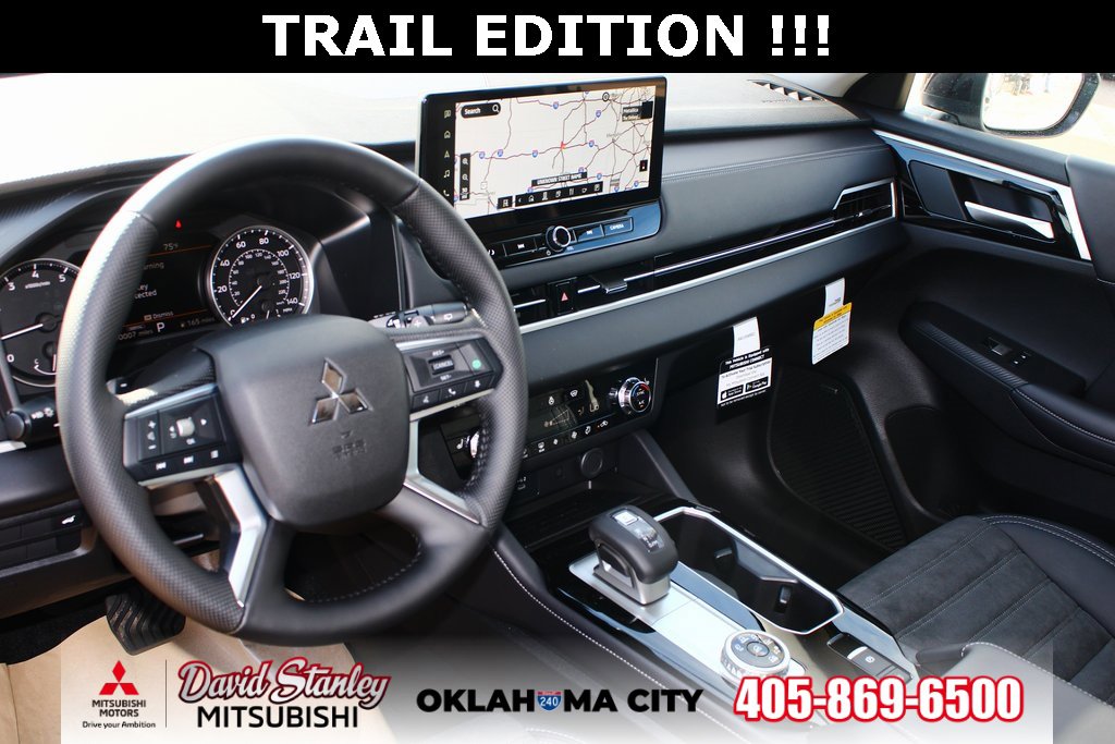 New 2026 Mitsubishi Outlander Trail Edition image 2