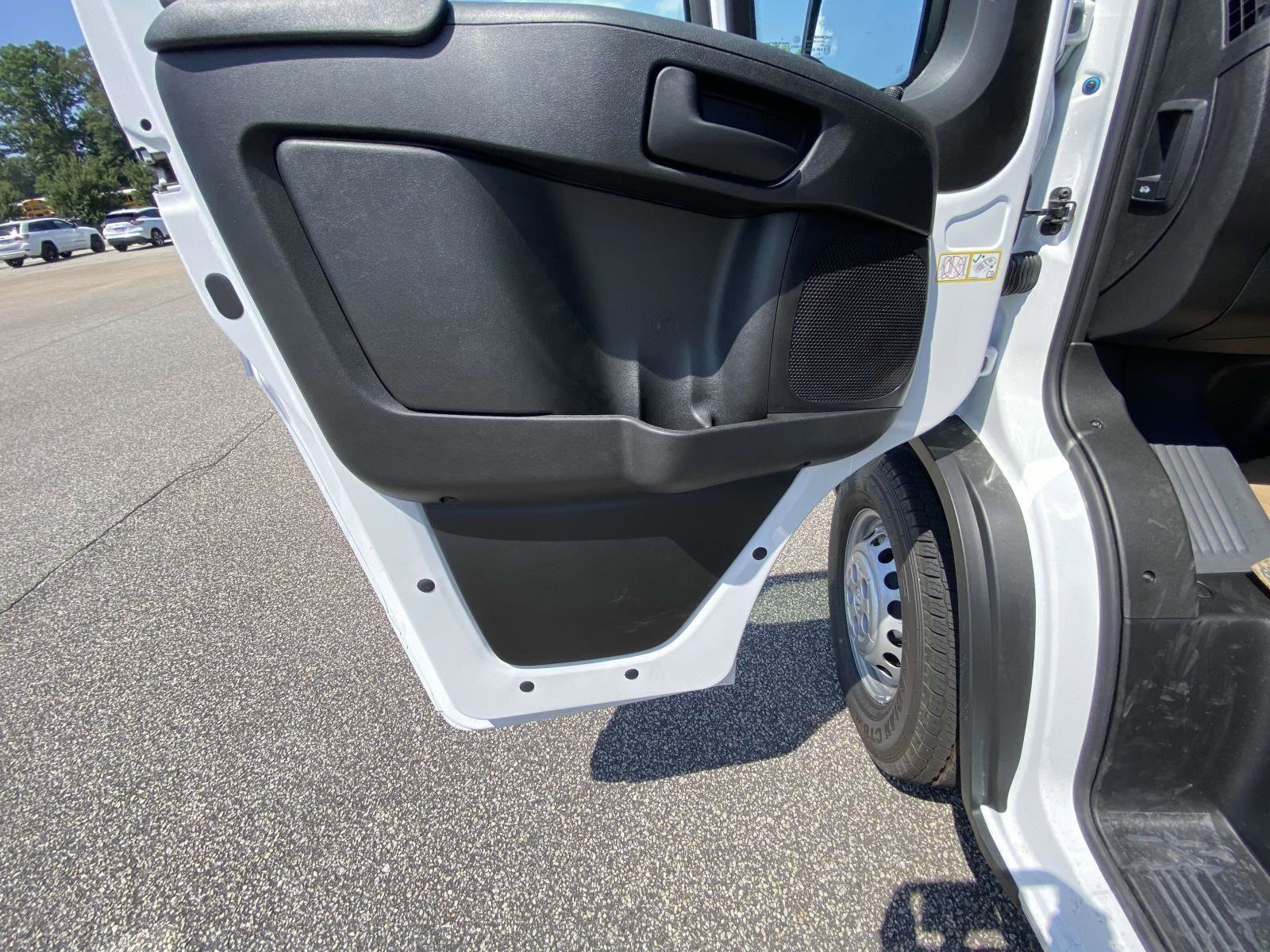 New 2025 RAM ProMaster 1500 w/ Convenience Group image 11