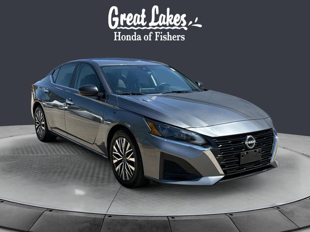 Used 2024 Nissan Altima 2.5 SV FWD image 7