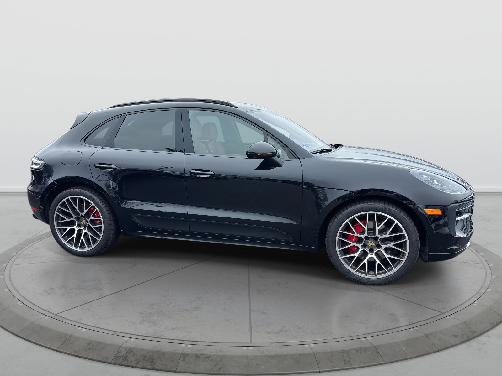 Used 2021 Porsche Macan GTS AWD/4WD image 3