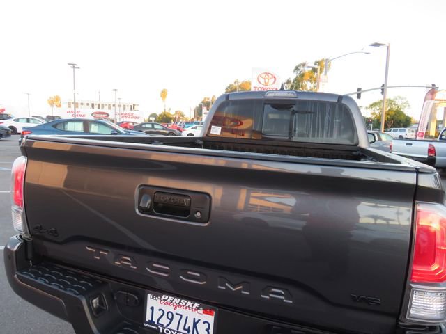 Certified 2022 Toyota Tacoma TRD Off-Road w/ Technology Package image 13