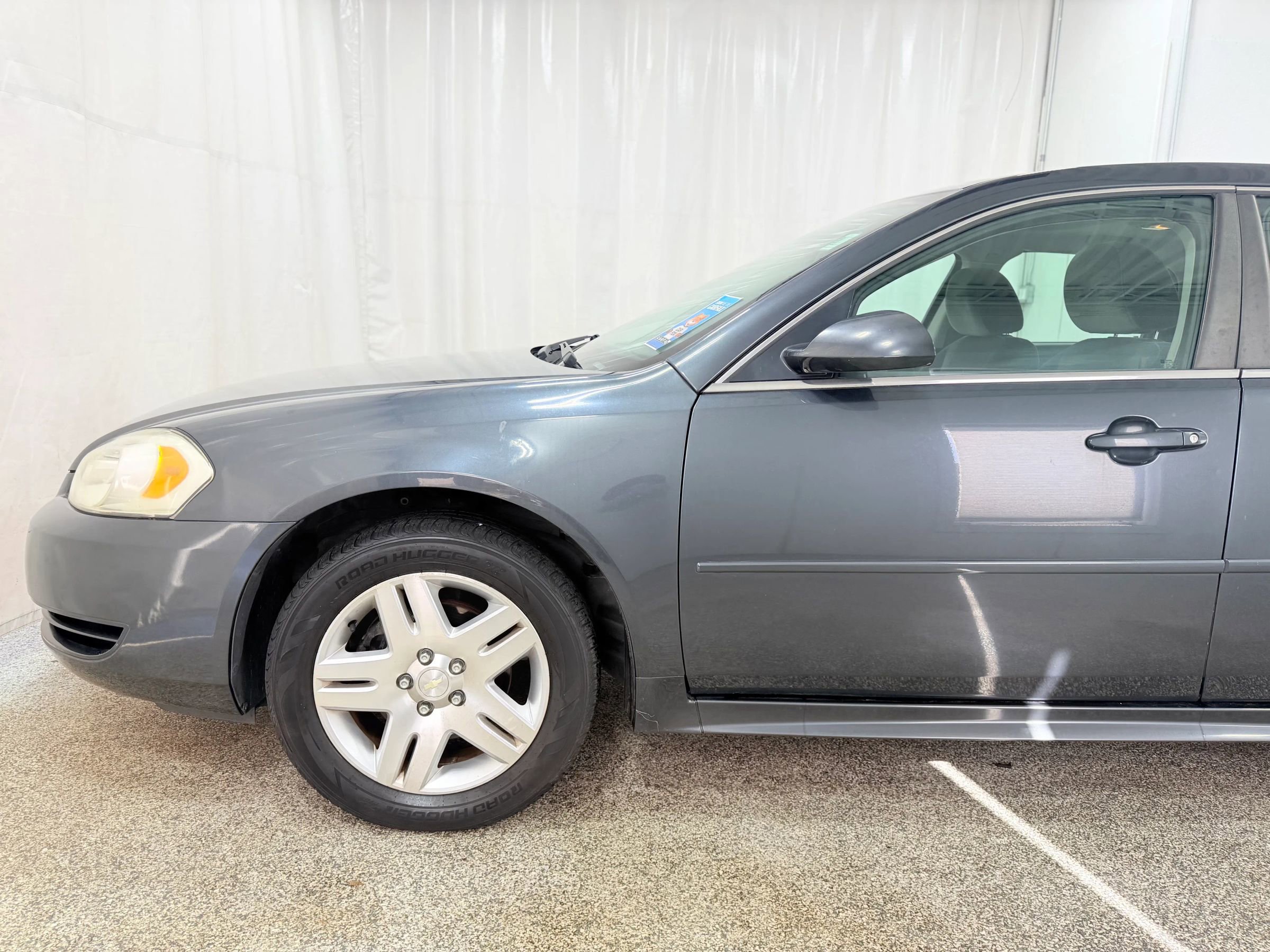 Used 2013 Chevrolet Impala LT w/ LT Sunroof Package FWD image 4