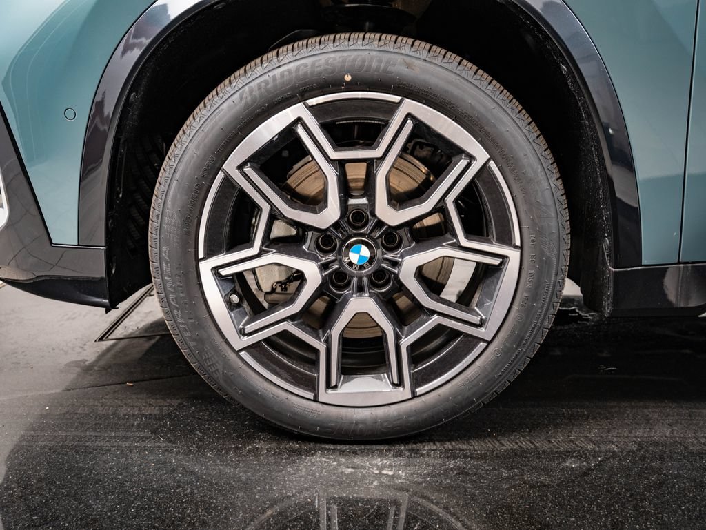 New 2026 BMW X1 xDrive28i w/ Convenience Package AWD/4WD image 13