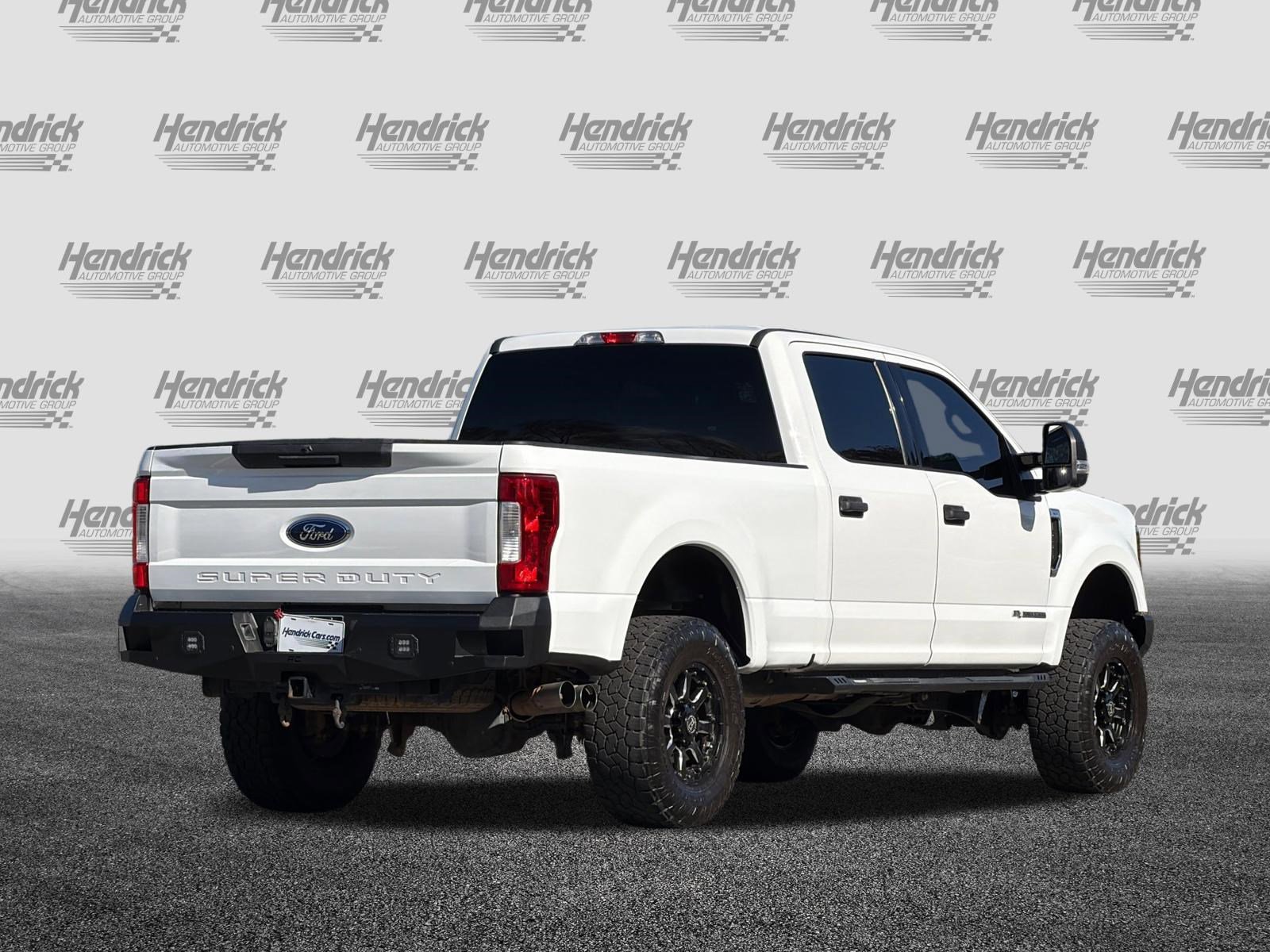 Used 2019 Ford F250 XLT w/ XLT Value Package image 5