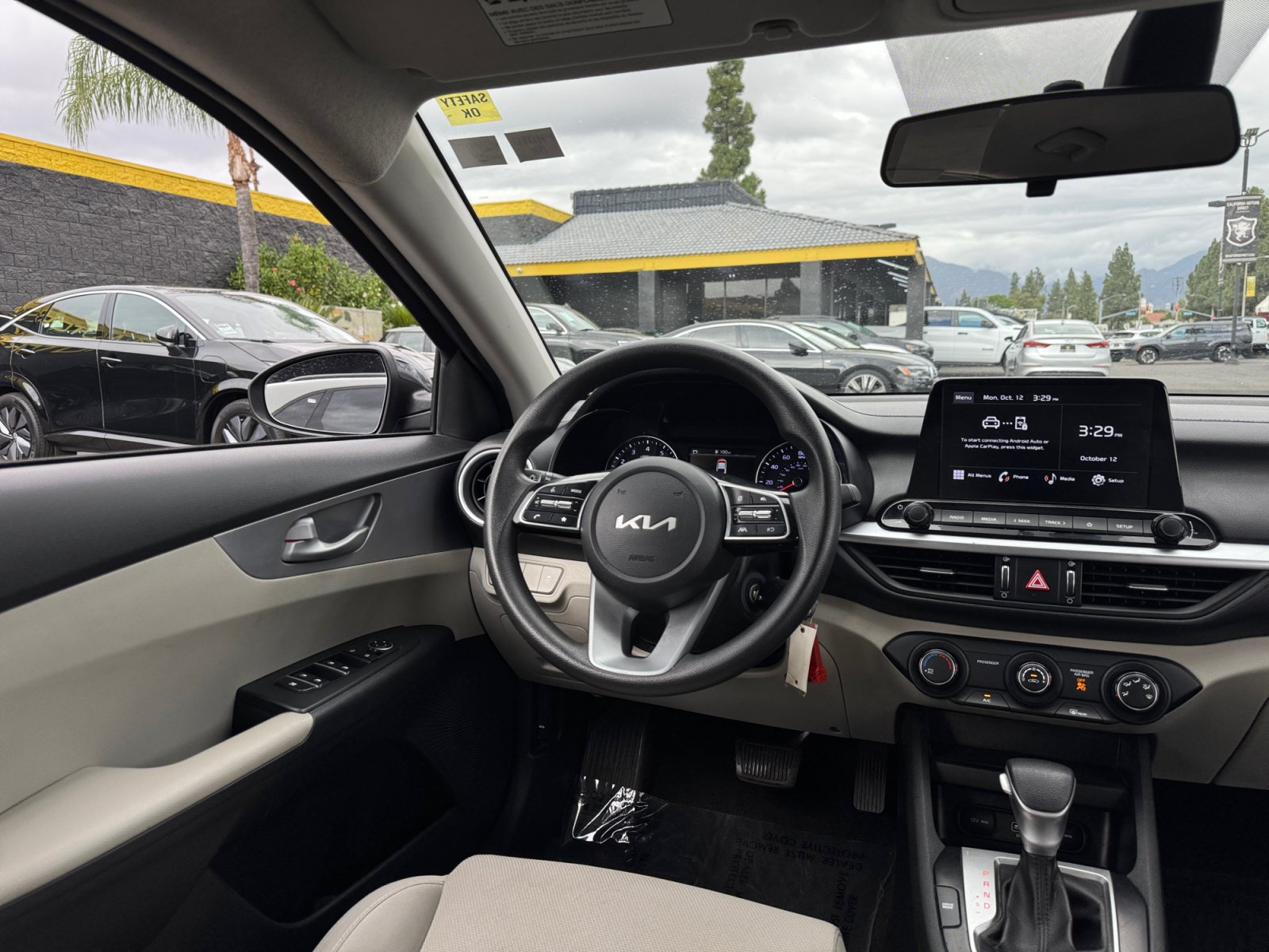 Used 2022 Kia Forte LXS FWD image 16