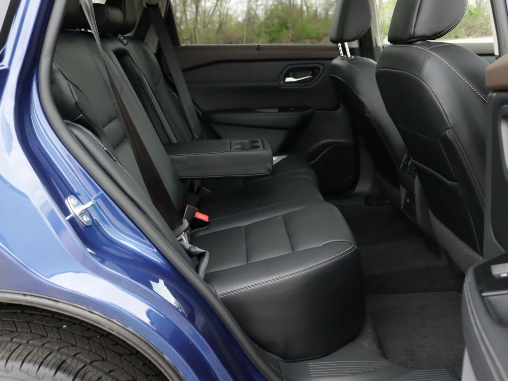 Used 2023 Nissan Rogue SL w/ SL Premium Package image 33